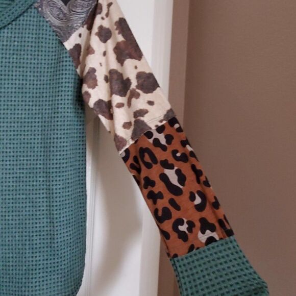 Knit top  - Picture 3 of 7